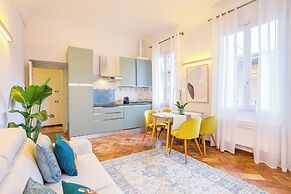 Condotta 16 Apartments