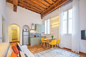 Condotta 16 Apartments