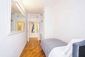 Condotta 16 Apartments