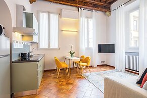 Condotta 16 Apartments