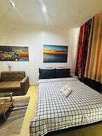 Gramercy Residences 1 bedroom w Balcony