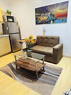 Gramercy Residences 1 bedroom w Balcony