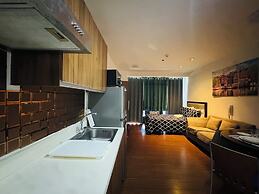 Gramercy Residences 1 bedroom w Balcony