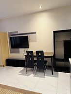 Gramercy Residences 1 bedroom w Balcony