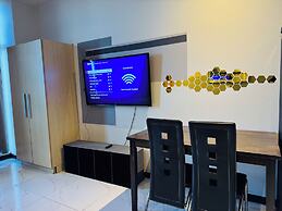 Gramercy Residences 1 bedroom w Balcony