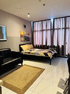 Gramercy Residences 1 bedroom w Balcony