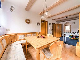 Cozy Apartment in Marktrodach With Sauna