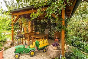 Cozy Apartment in Marktrodach With Sauna