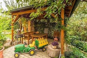 Cozy Apartment in Marktrodach With Sauna