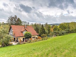 Cozy Apartment in Marktrodach With Sauna