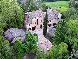 Unique Country House in an old Hamlet