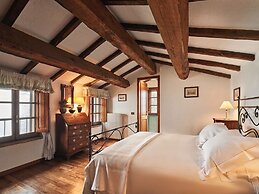 Unique Country House in an old Hamlet