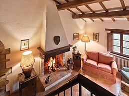 Unique Country House in an old Hamlet