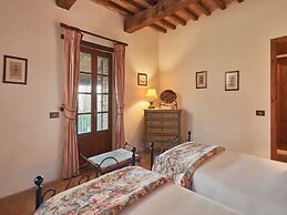 Unique Country House in an old Hamlet