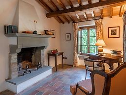 Unique Country House in an old Hamlet