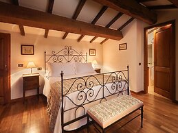 Unique Country House in an old Hamlet