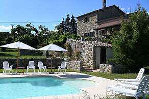 Restful Villa in Largentiere With Swimming Pool