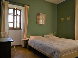Restful Villa in Largentiere With Swimming Pool
