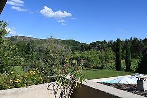 Restful Villa in Largentiere With Swimming Pool