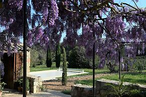 Restful Villa in Largentiere With Swimming Pool