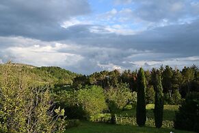 Restful Villa in Largentiere With Swimming Pool