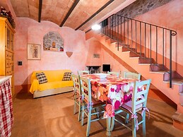 Apartment in Villa With Swimming Pool