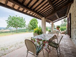 Apartment in Villa With Swimming Pool