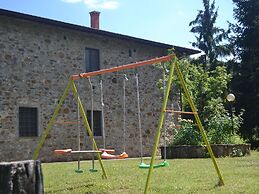 Pleasant Apartment With Swimming Pool,garden,bbq, Parking