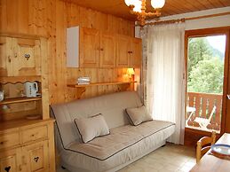 4-6 Pers. Holiday Appartment Near Center of Champagny