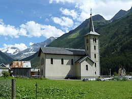 4-6 Pers. Holiday Appartment Near Center of Champagny