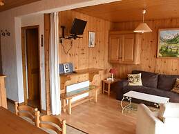 4-6 Pers. Holiday Appartment Near Center of Champagny