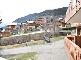 4-6 Pers. Holiday Appartment Near Center of Champagny