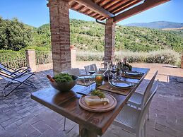 Picturesque Holiday Home in Assisi With Pool