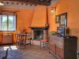 Picturesque Holiday Home in Assisi With Pool