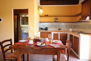 Picturesque Holiday Home in Assisi With Pool