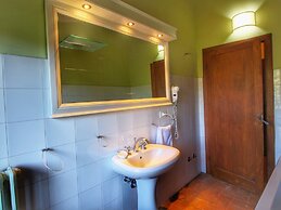 Picturesque Holiday Home in Assisi With Pool