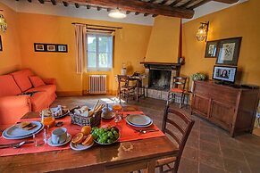 Picturesque Holiday Home in Assisi With Pool