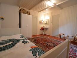 Cosy Holiday Home in Maarheeze With Verandah