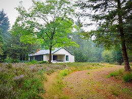 Cosy Holiday Home in Maarheeze With Verandah