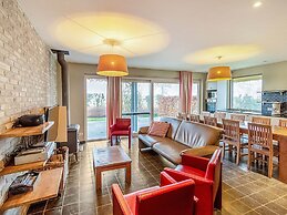 Ideal Holiday Home in Gijverinkhove With Terrace, Garden