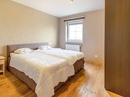 Ideal Holiday Home in Gijverinkhove With Terrace, Garden