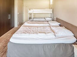 Ideal Holiday Home in Gijverinkhove With Terrace, Garden