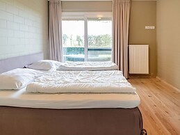 Ideal Holiday Home in Gijverinkhove With Terrace, Garden