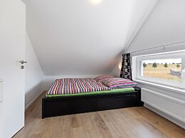 Charming Holiday Home in Zierow Near Seabeach