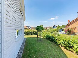 Charming Holiday Home in Zierow Near Seabeach