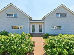 Charming Holiday Home in Zierow Near Seabeach