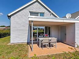 Charming Holiday Home in Zierow Near Seabeach