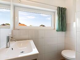 Charming Holiday Home in Zierow Near Seabeach