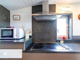 Appealing Chalet in Westouter With Garden