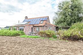 Appealing Chalet in Westouter With Garden